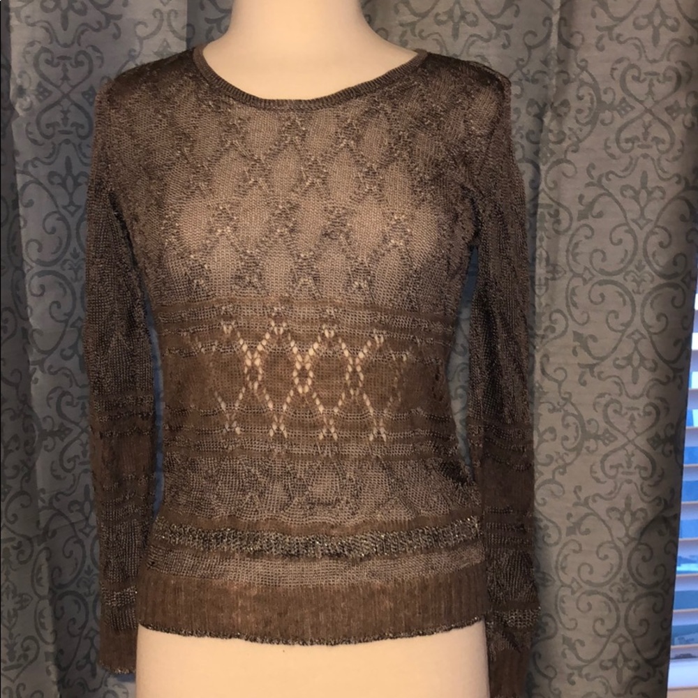 Grey lightweight sweater with X details